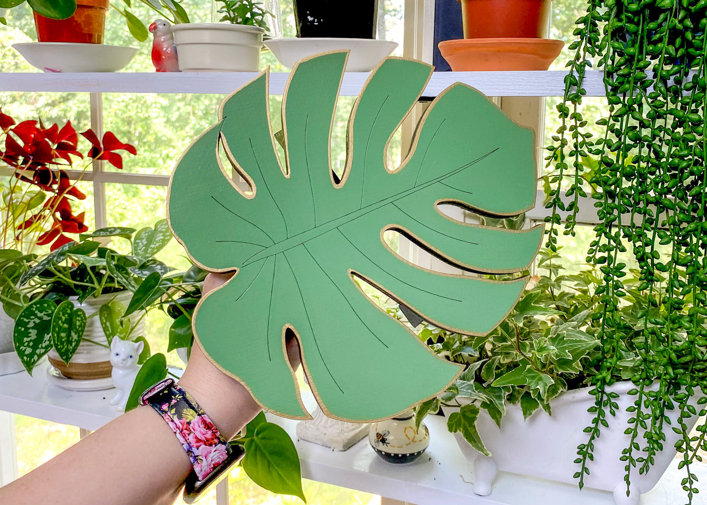 9in Monstera Leaf Plant Stand
