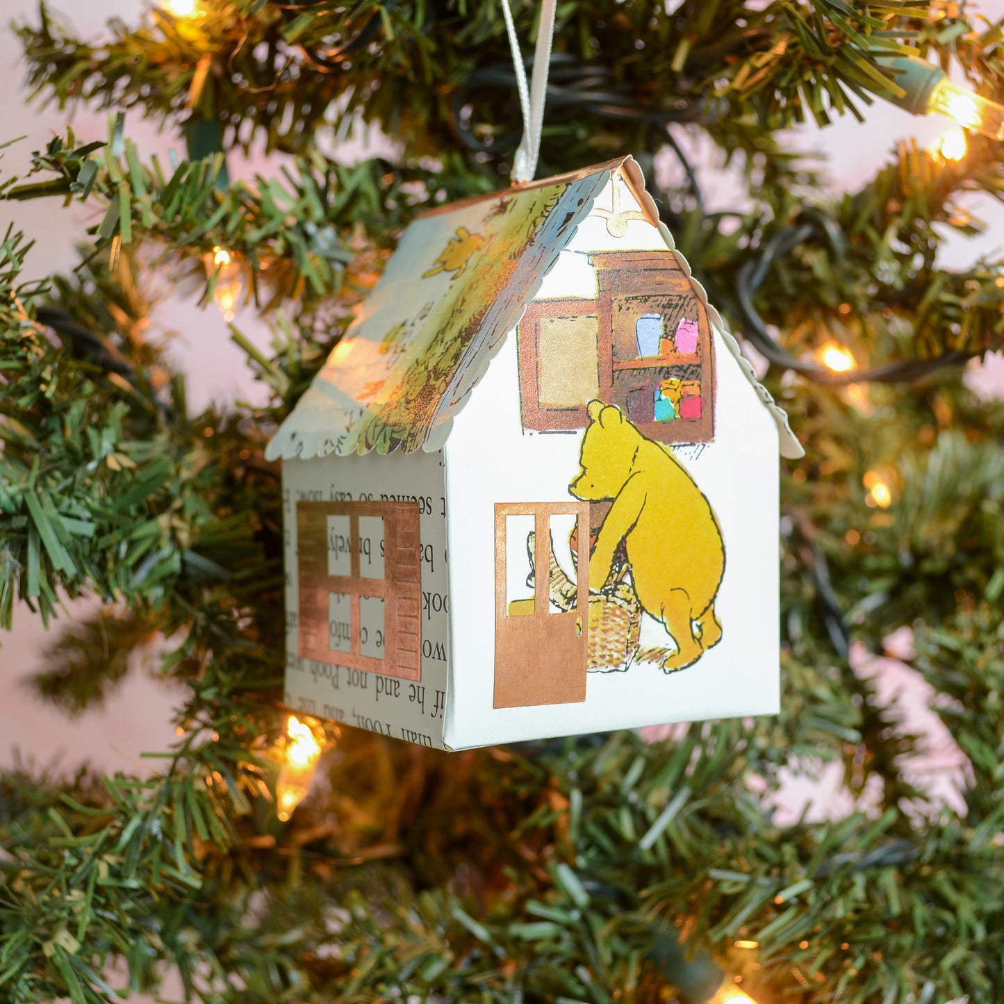 Pooh Kanga Cottage Ornament